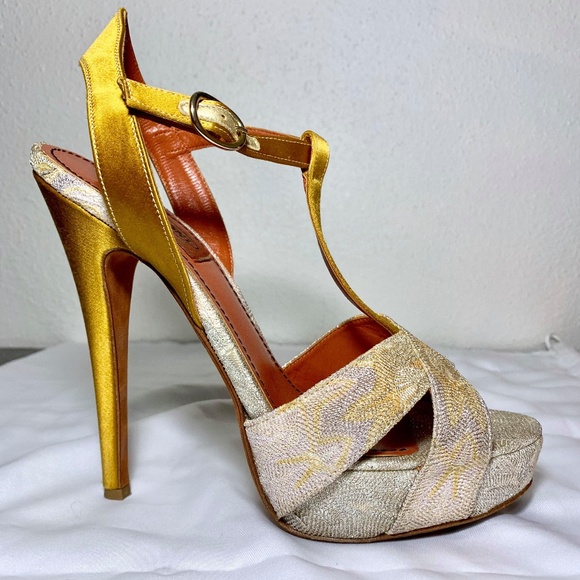 Missoni silk platforms✨ - Picture 1 of 3